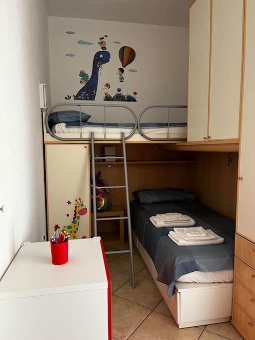 오리에나 Sardegna: Mare E Montagna Iun R0346 아파트 외부 사진